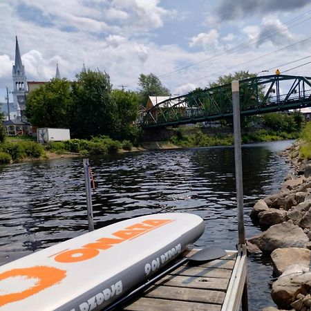 L'Auberge Du Vieux Pont Saint-Raymond エクステリア 写真
