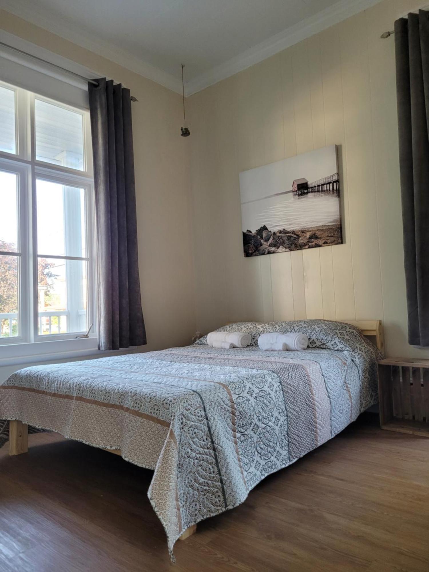 L'Auberge Du Vieux Pont Saint-Raymond エクステリア 写真