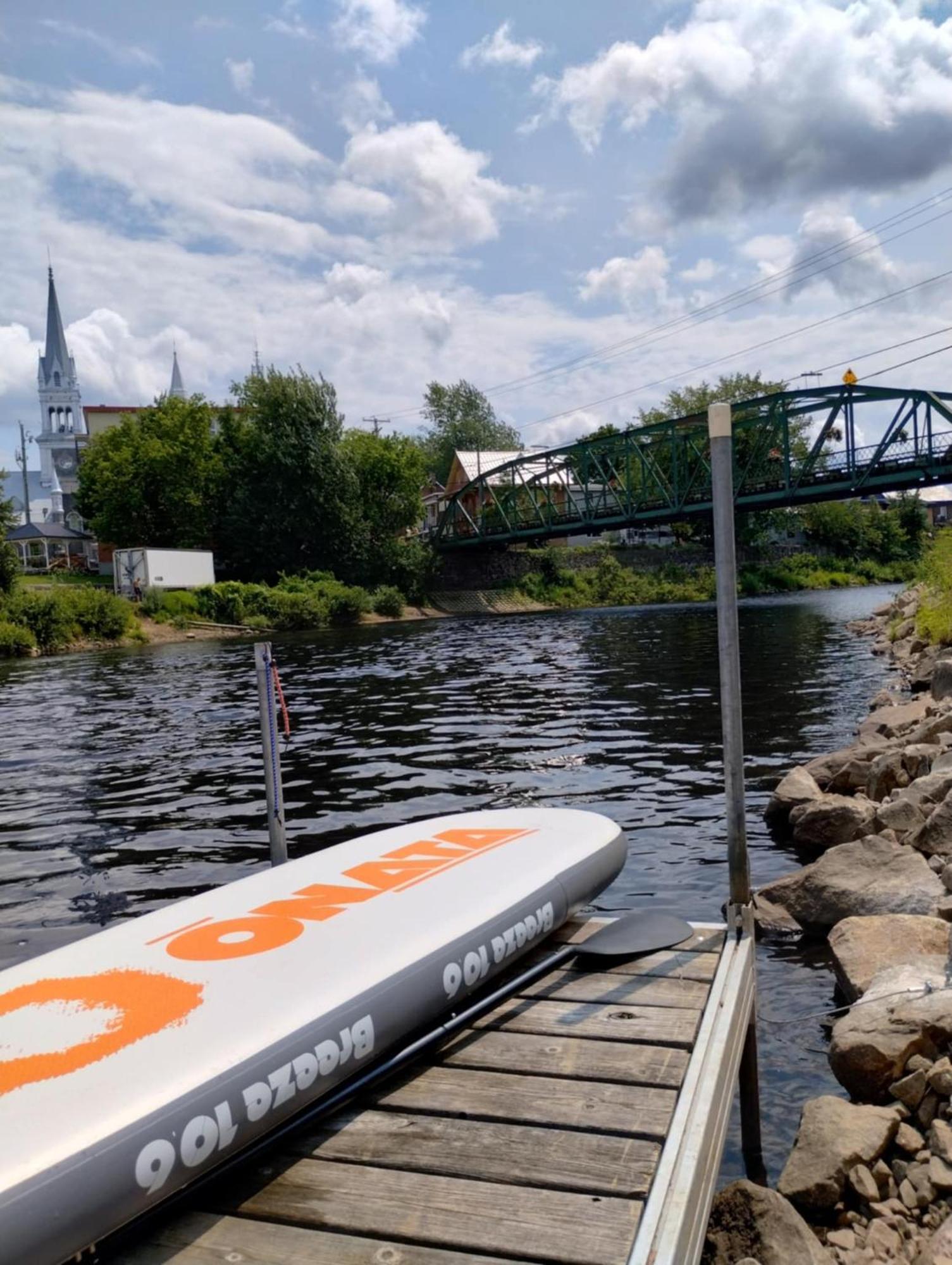L'Auberge Du Vieux Pont Saint-Raymond エクステリア 写真
